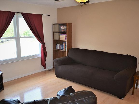 Another view of the Living Room!