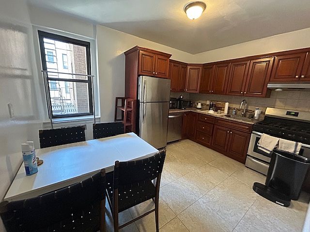1st image of 4739 40th St APT 3J