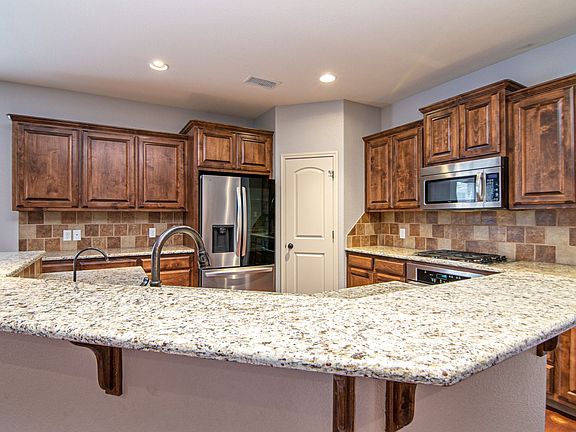 5th image of 5803 Llano Ct