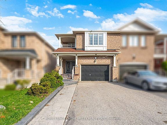 2nd image of 23 Capistro St
