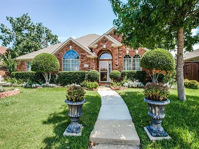 1st image of 2314 Jacqueline Dr
