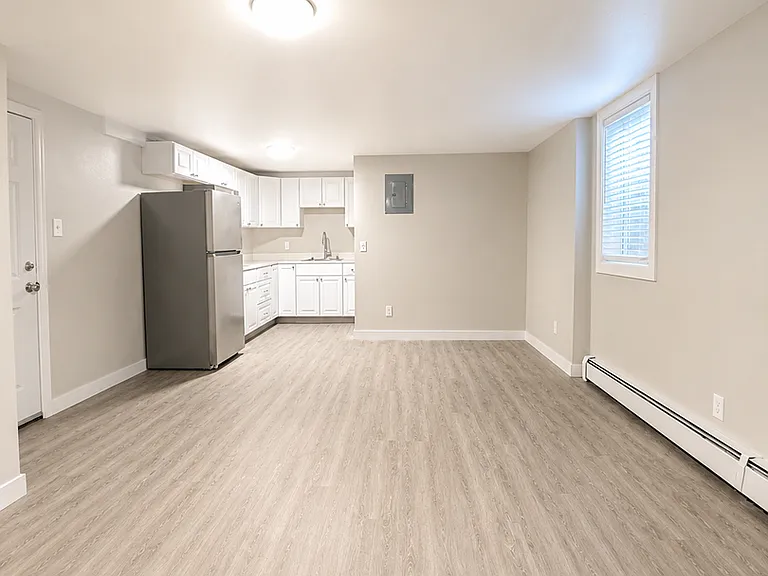 1505 E Kiowa St #2 — Photo 6