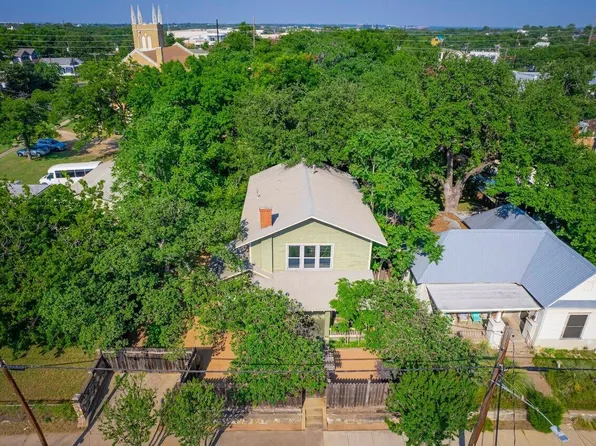 1159B Navasota St, Austin, TX 78702