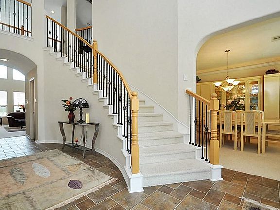 5th image of 8914 N Fitzgerald Way