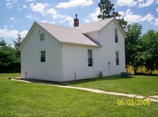 6420 Quercus Grove Rd, Edwardsville, IL 62025