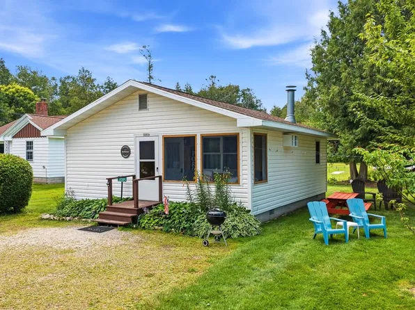 3085 Birch St Unit 7, Sister Bay, WI 54234