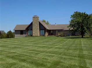 18217 S Francy Rd, Pleasant Hill, MO 64080