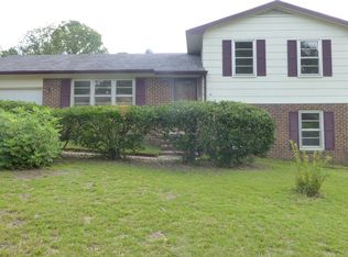 1513 Argon Ave, Fayetteville, NC 28311