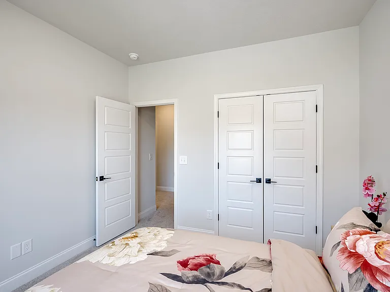 4061 Cottingham Way — Photo 35