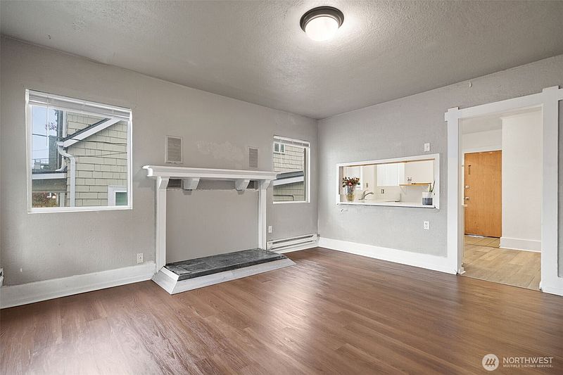 3rd image of 839 10th Street
