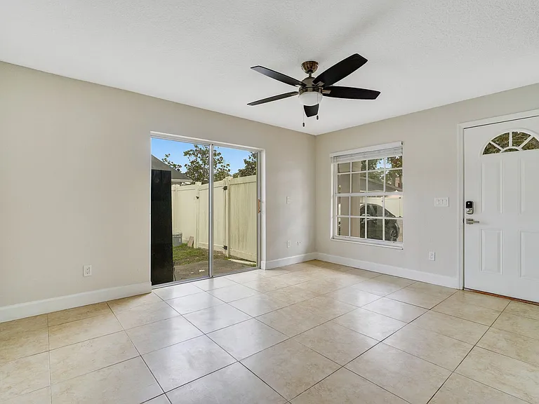 2300 Chera Ct — Photo 5