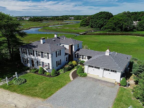 2nd image of 1211 Craigville Beach Rd