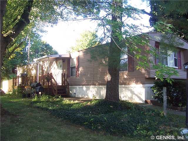 1st image of 18 Parkview Dr