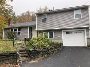 1185 Bay Rd, Amherst, MA 01002