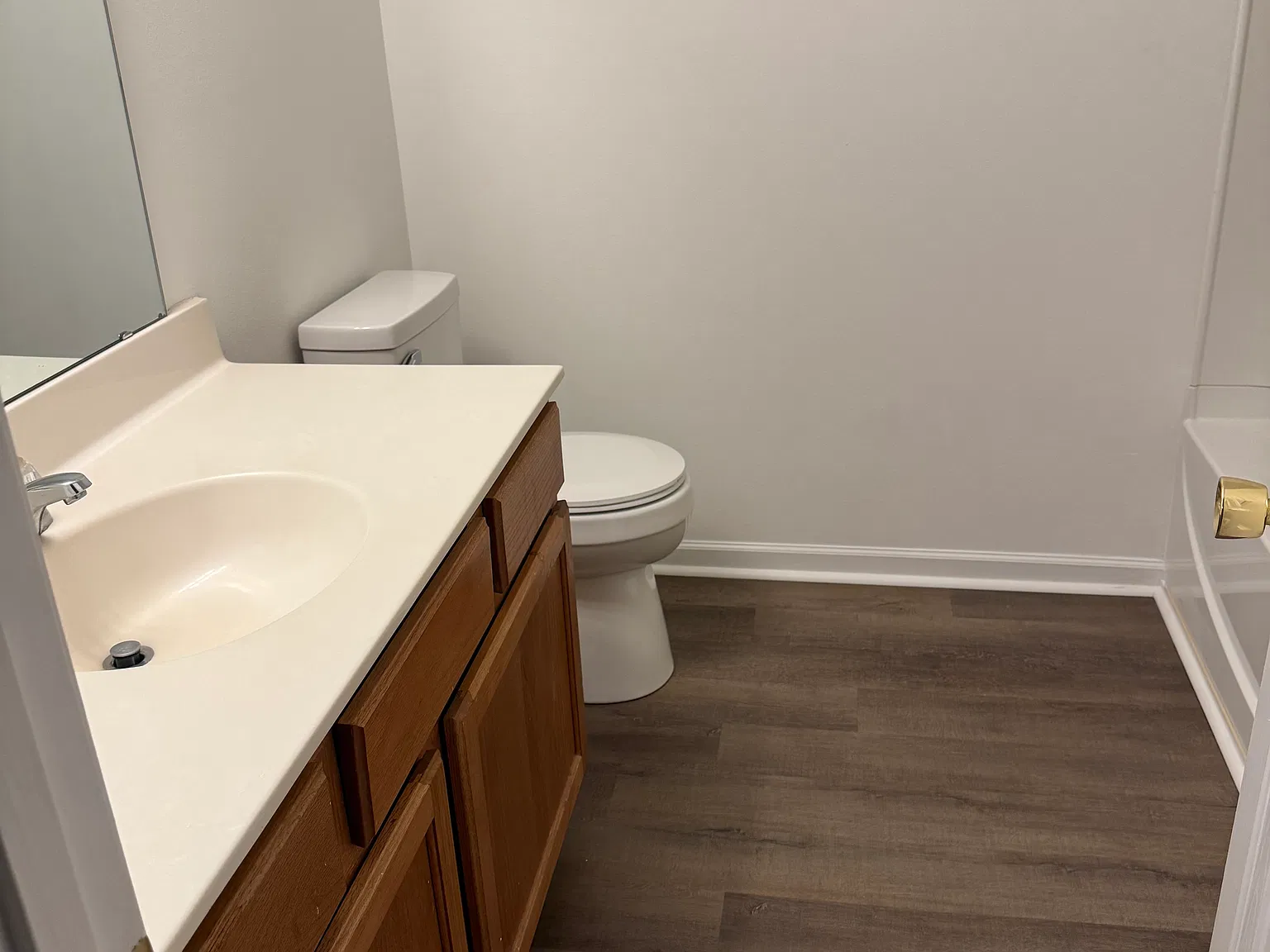 2 bed, 980 sqft, $1,500 — Photo 4