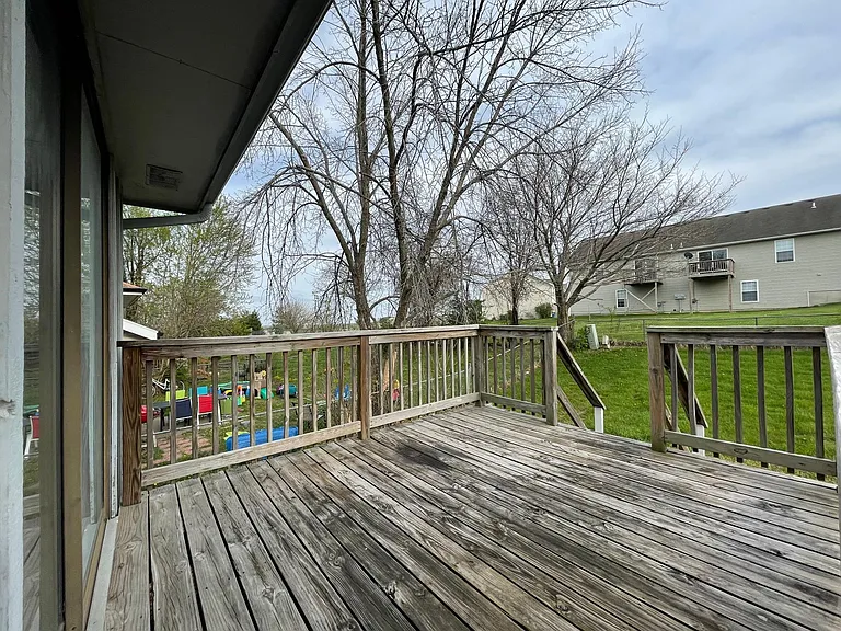 1415 La Chateau Dr — Photo 53