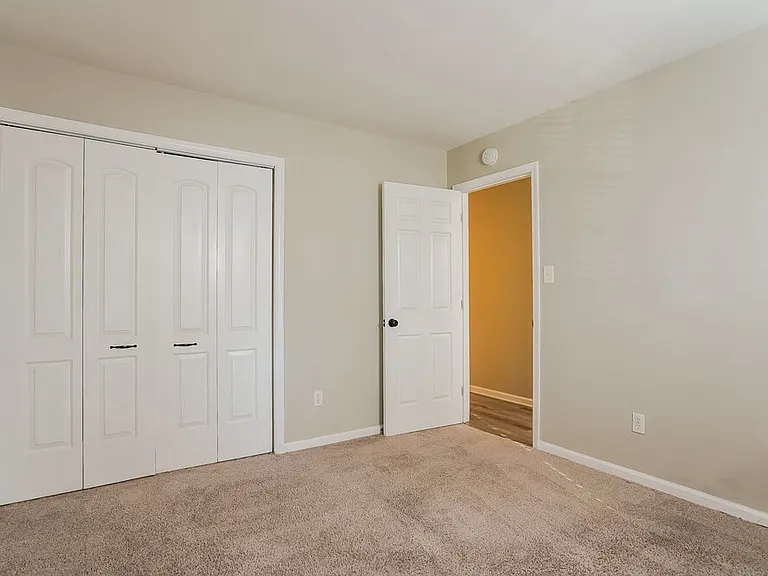 1608 Maybrook Dr — Photo 16