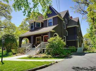 34 Gray St, Arlington, MA 02476