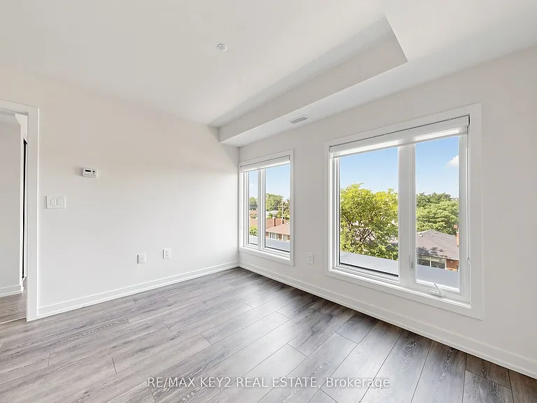 1670 Victoria Park Ave #213 — Photo 9