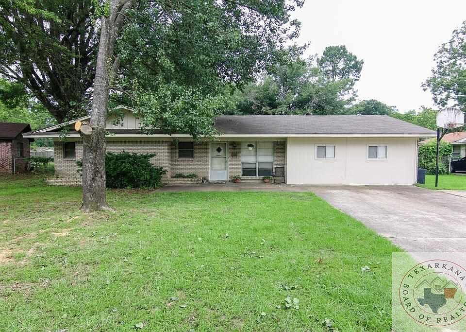 803 Redwater Rd, Wake Village, TX 75501 Zillow