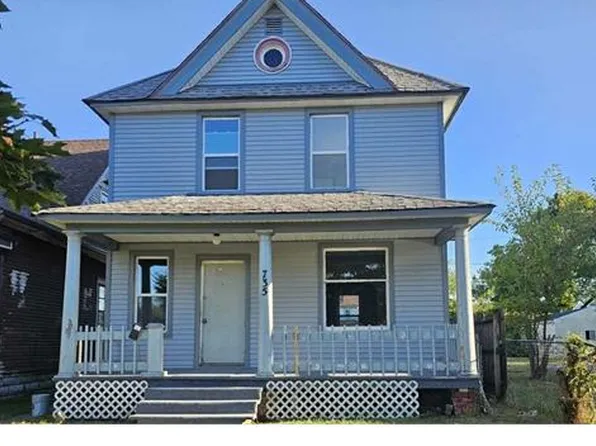 735 Woodland Ave, Toledo, OH 43604