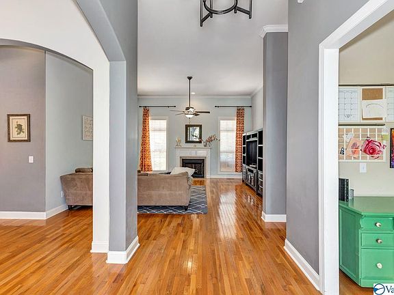 5th image of 105 Riverway Ln