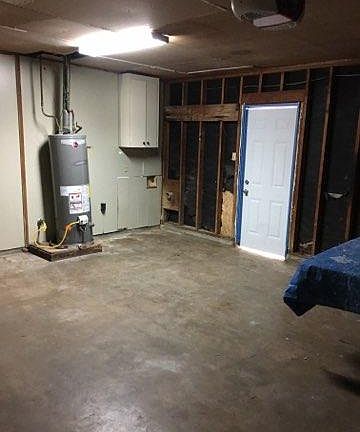 2nd image of 1805 Lesle Ln