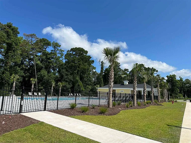 399 Myrtle Meadows Dr — Photo 19