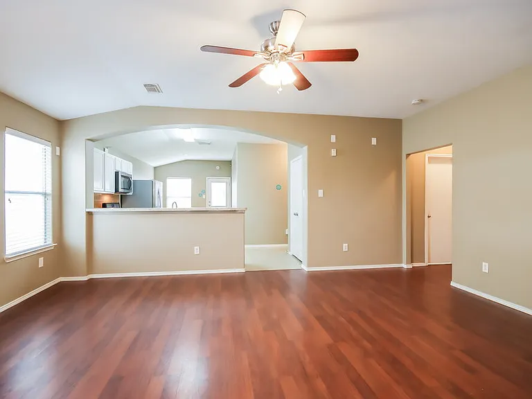 9315 Cold River Ct — Photo 3