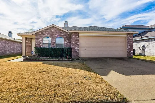 2913 Quail Run Dr Photo 1
