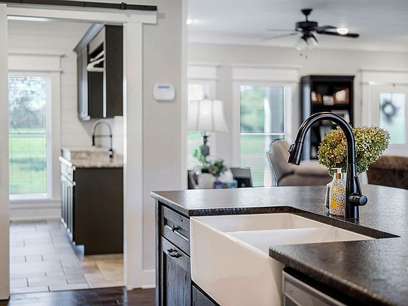 15th image of 3868 Burgess Falls Rd