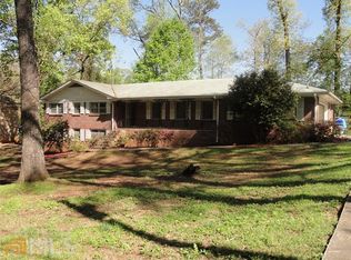 2678 Woodfen Dr, Ellenwood, GA 30294