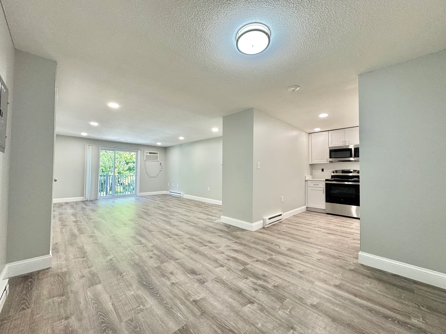 1 bed, $1,750 — Photo 2