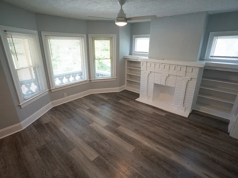 Living room Unit A