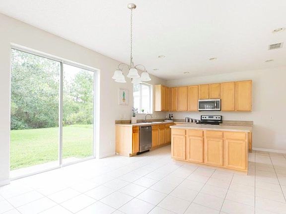 5th image of 15133 Perdido Dr