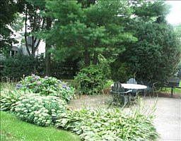 2nd image of 40 Radcliff Dr