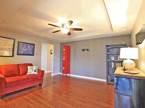 4th image of 862 Garden Pointe Dr