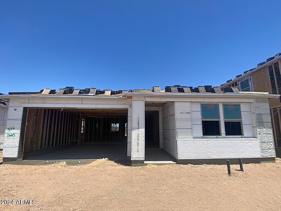2nd image of 32215 N Saddlehorn Drive