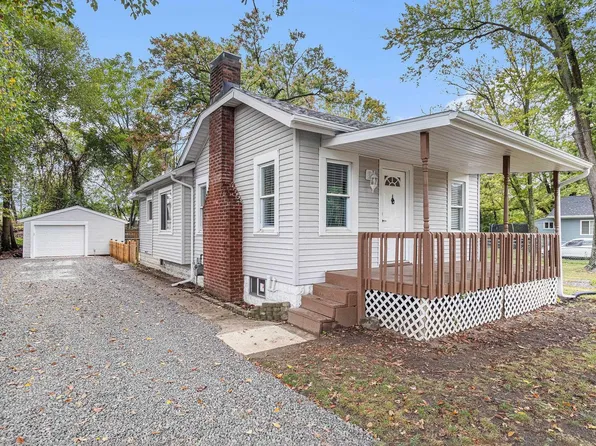 128 W Rhodes St, South Bend, IN 46637