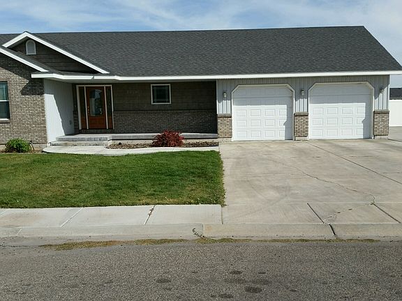 2nd image of 2060 N Bryan Ln