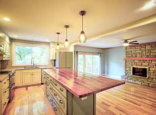 883 Rollingwood Dr, Villa Hills, KY