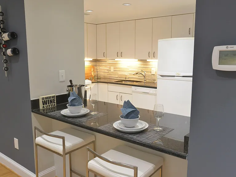 1746 T St NW #A — Photo 10