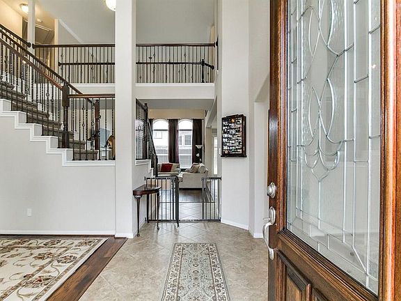 3rd image of 5506 Pecan Hollow Dr