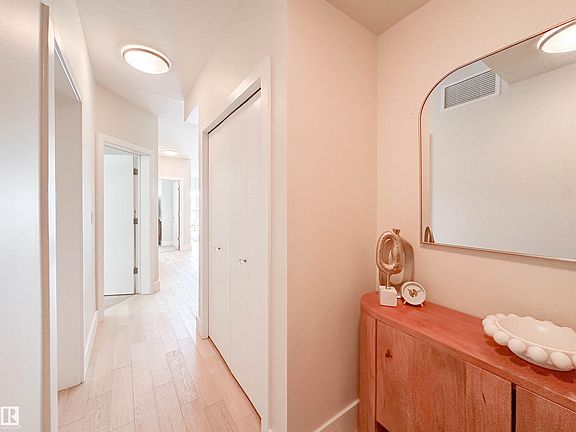 2nd image of 200 Bellerose Dr #718