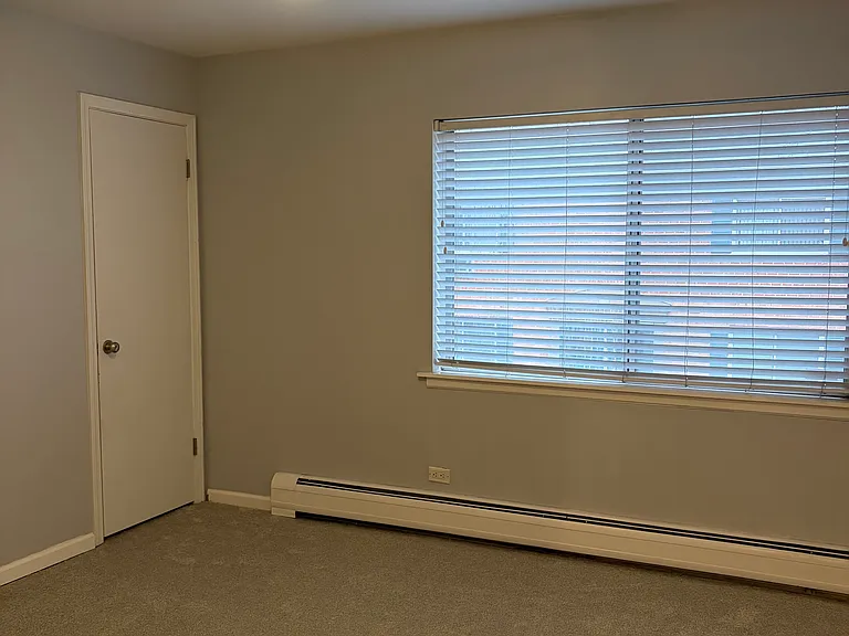711 E Falcon Dr #201 — Photo 23
