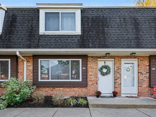 275 Owens Rd #35, Brockport, NY 14420
