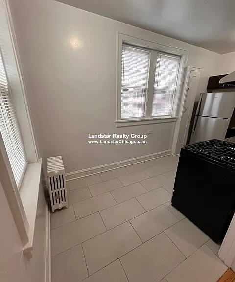 1303 Elmwood Ave #101 — Photo 6