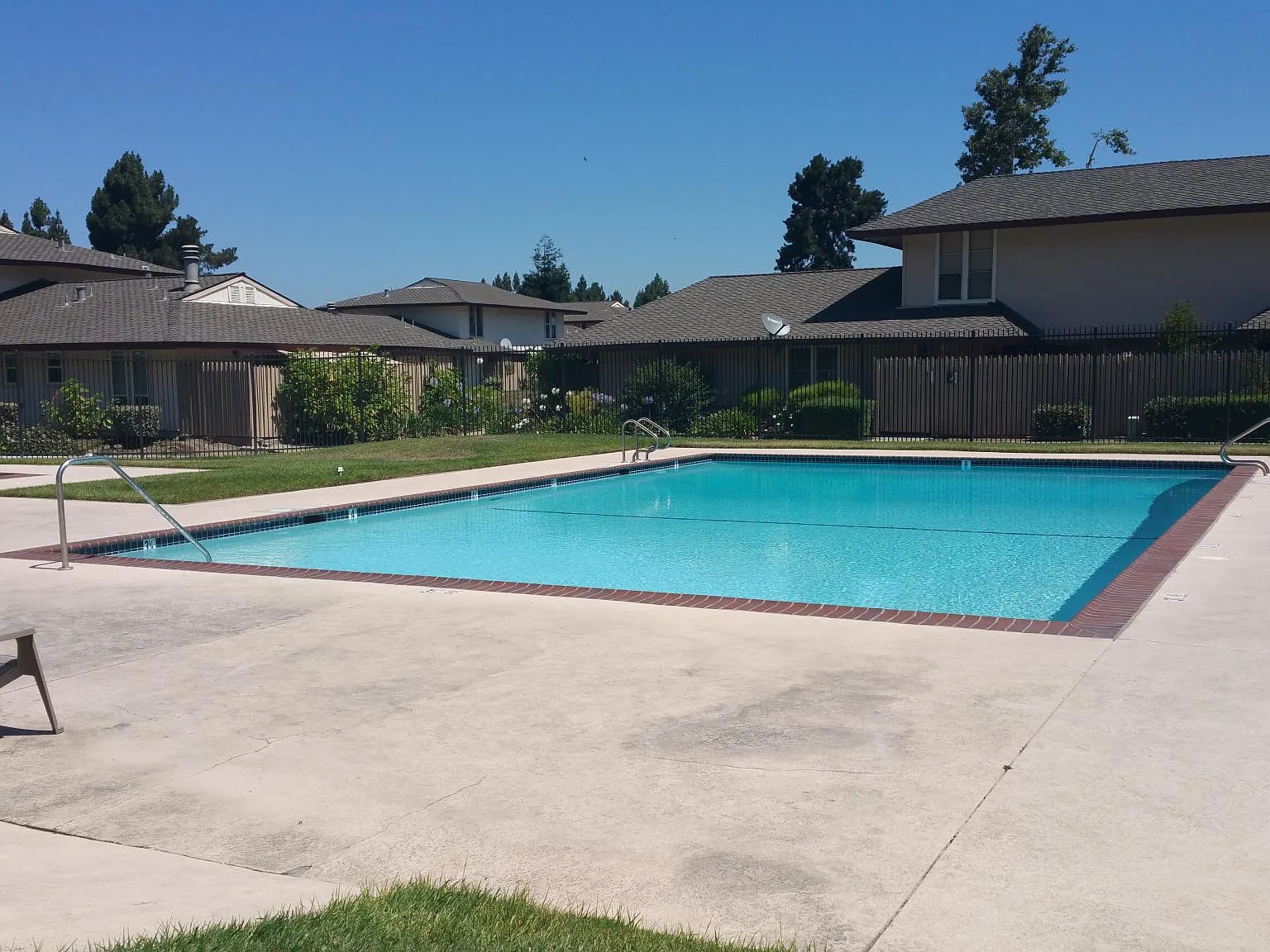 2 bed, 1.5 bath, 1006 sqft, $2,725 — Photo 4