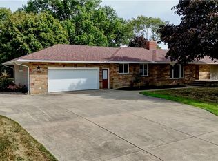 2982 Homeworth Rd, Alliance, OH 44601