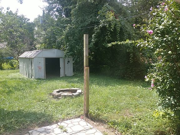 4th image of 8535 Lenna Ct